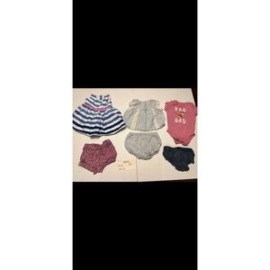 Girls 6/12 month clothes‎ (2210)